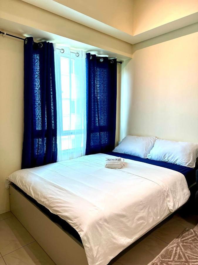 Modern Condo Living In Makati Manila Eksteriør billede